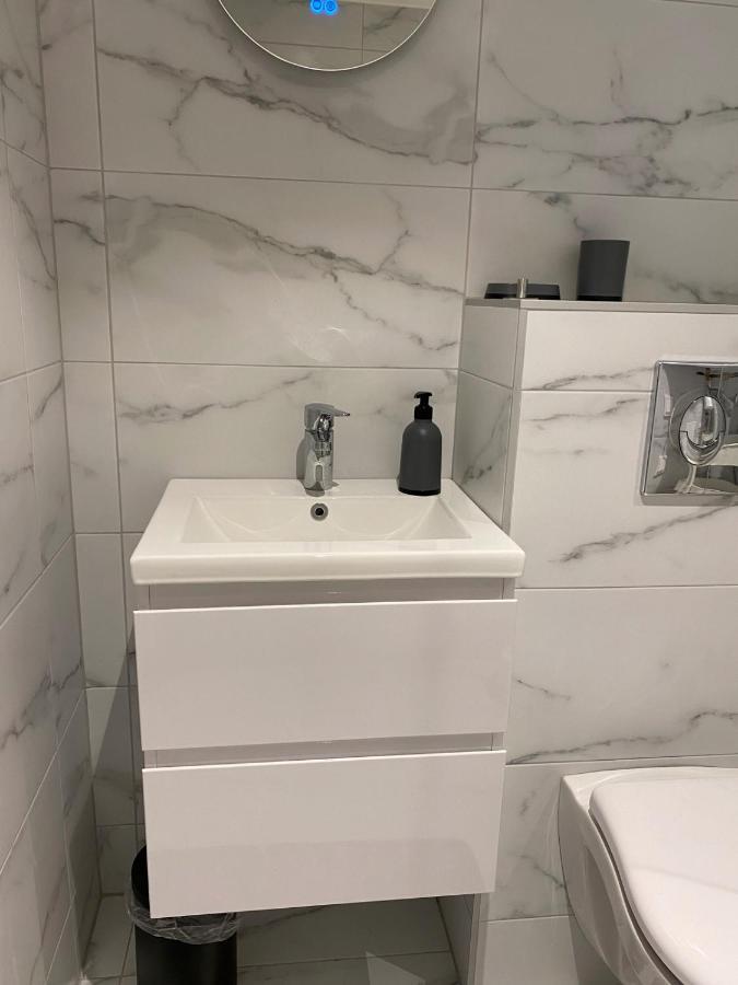 Casa Annie & Nadja - Toppmodernt Centralt I Borgholm Luaran gambar
